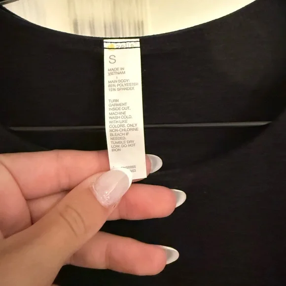 Black athletic dress - Picture 3 of 3